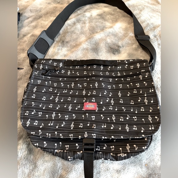 Dickies Black Music Note Messenger Bag: new without tags - Picture 1 of 8